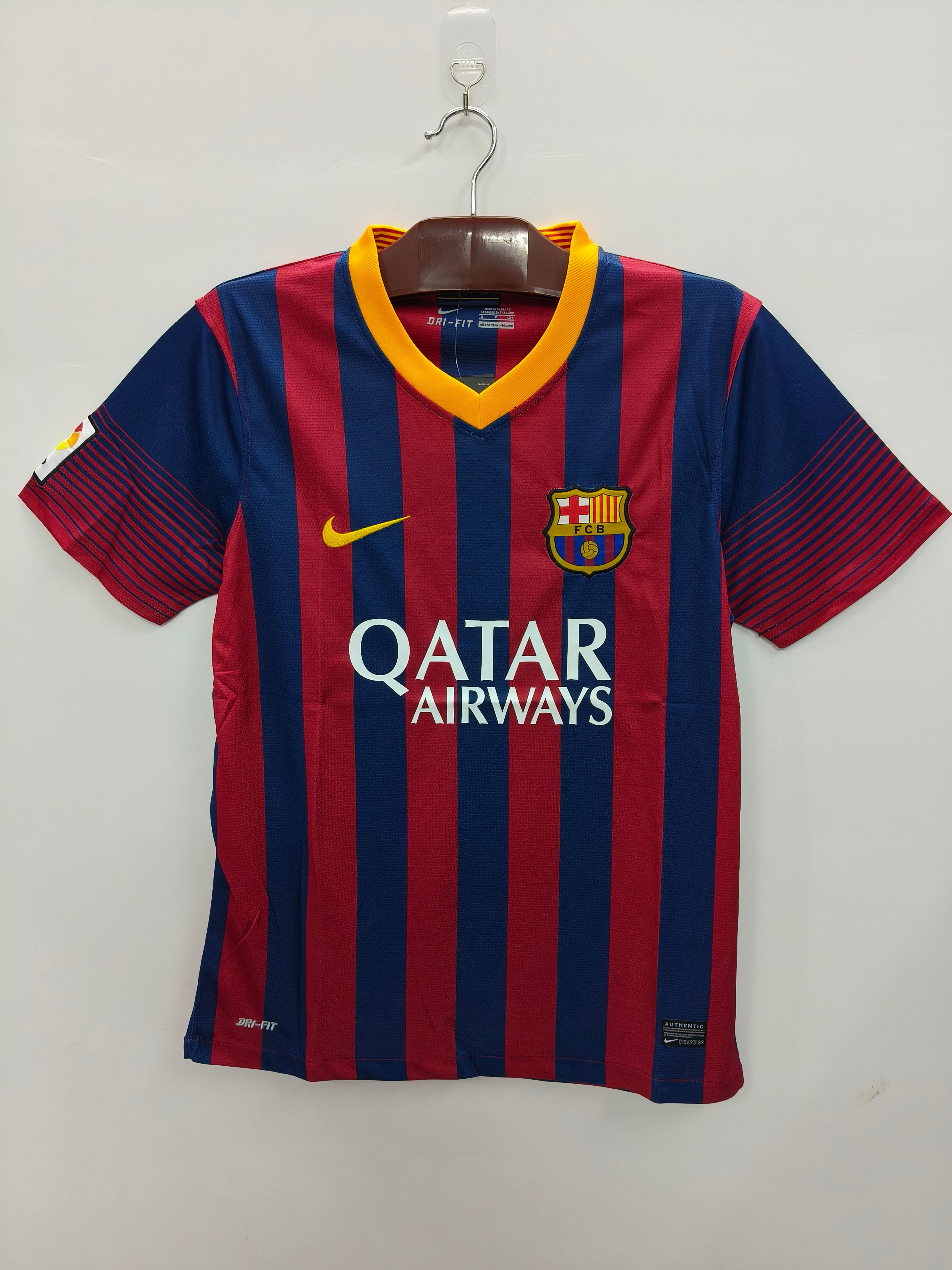 Barcelona Retro 2013/2014 Local