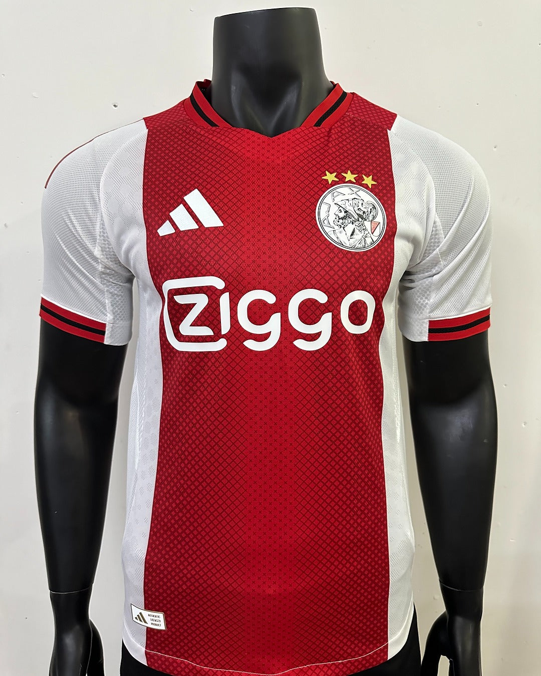 Ajax 2025/2026 Local